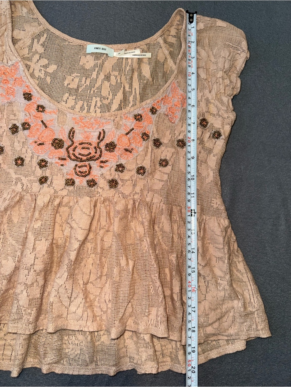 Kimchi Blue XS Lace Peplum Top Beaded Embroidered Boho - Picture 10 of 10